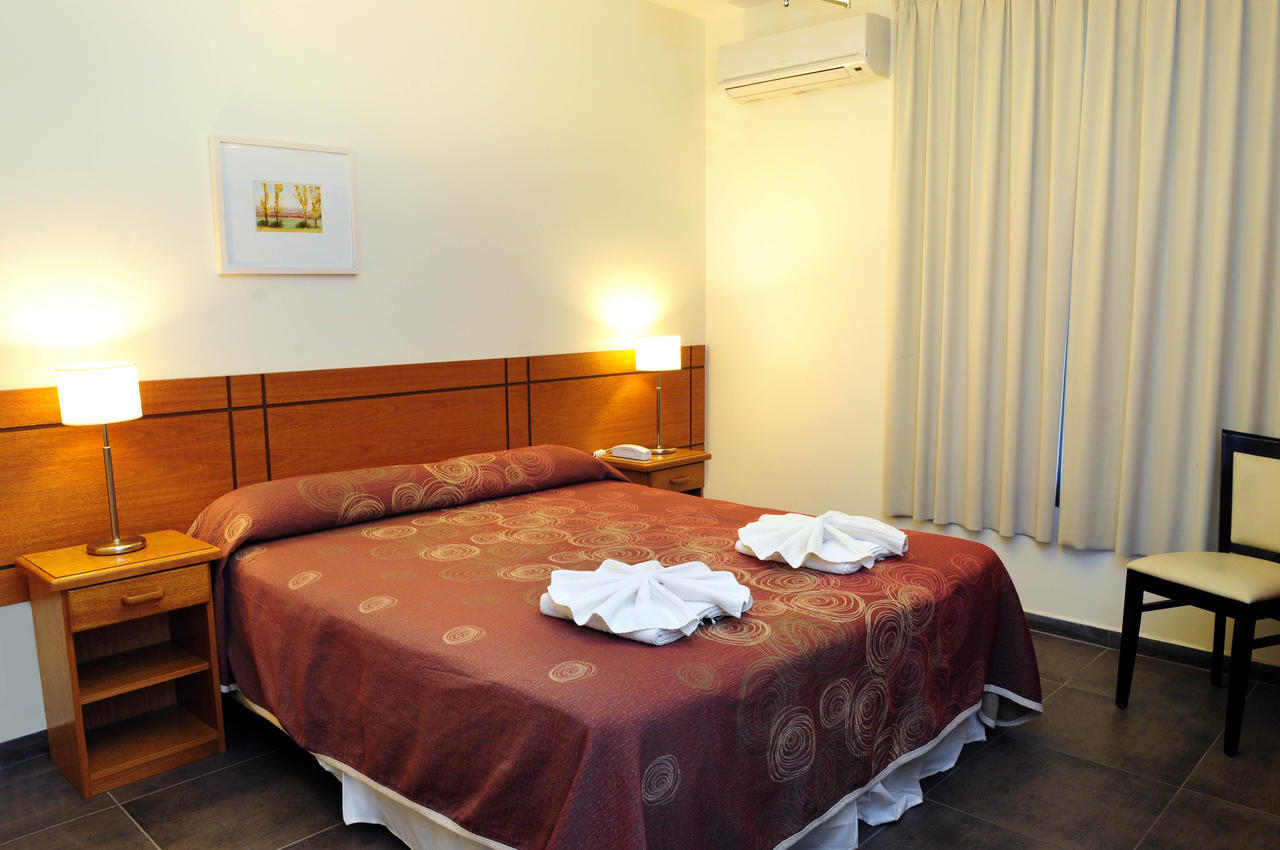 Hotel Ranqueles Villa Carlos Paz Chambre photo